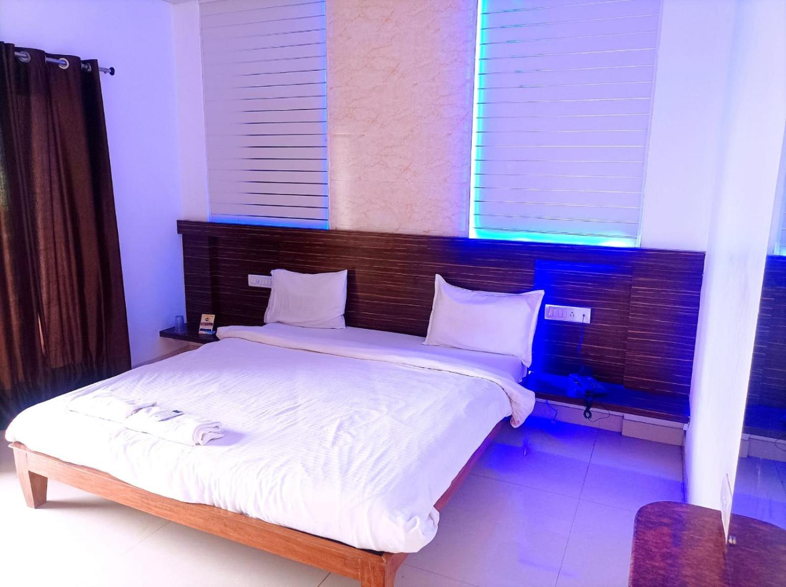 Hotel Oneness Mahableshwar Mahābaleshwar Zewnętrze zdjęcie