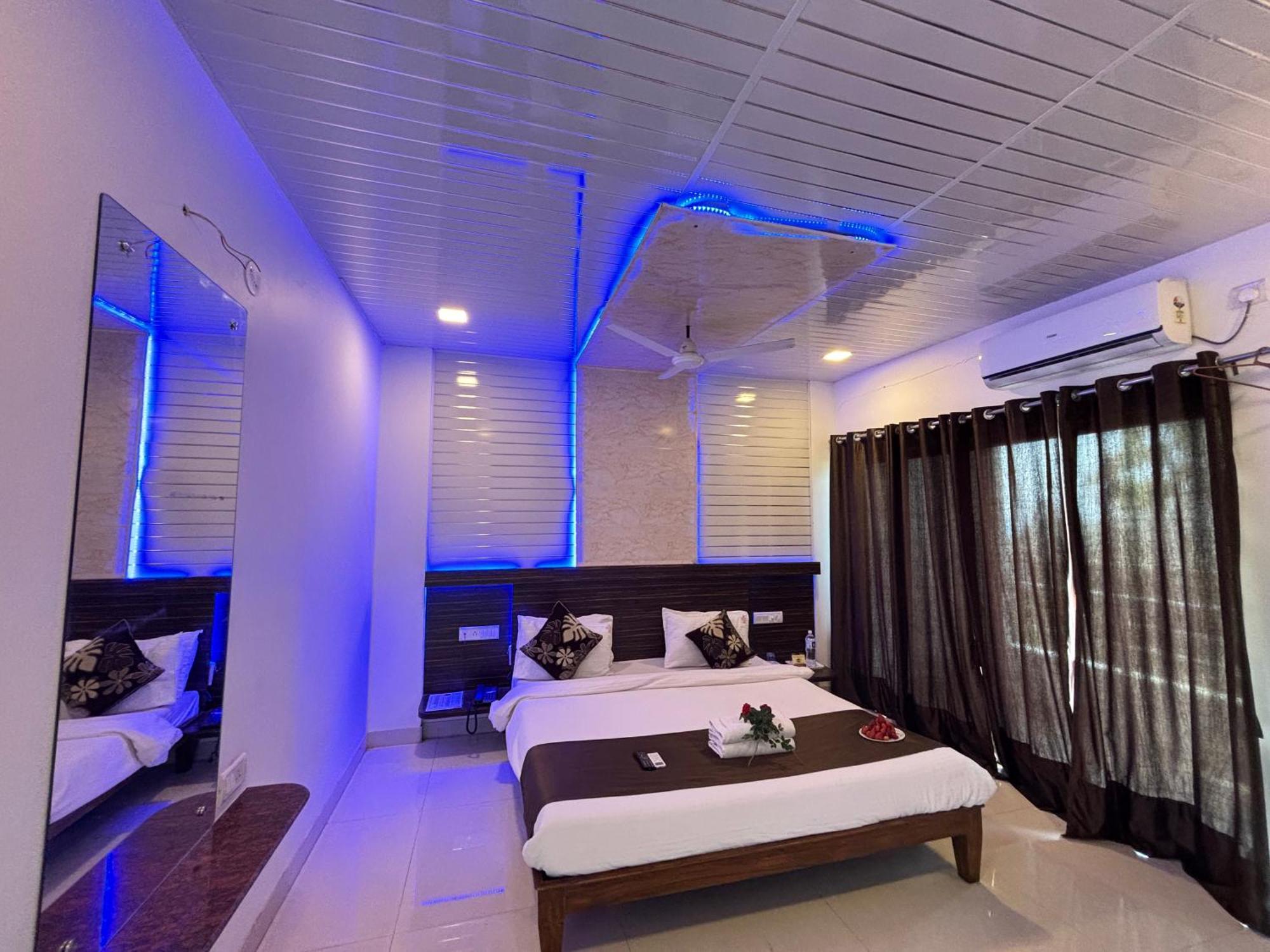 Hotel Oneness Mahableshwar Mahābaleshwar Zewnętrze zdjęcie