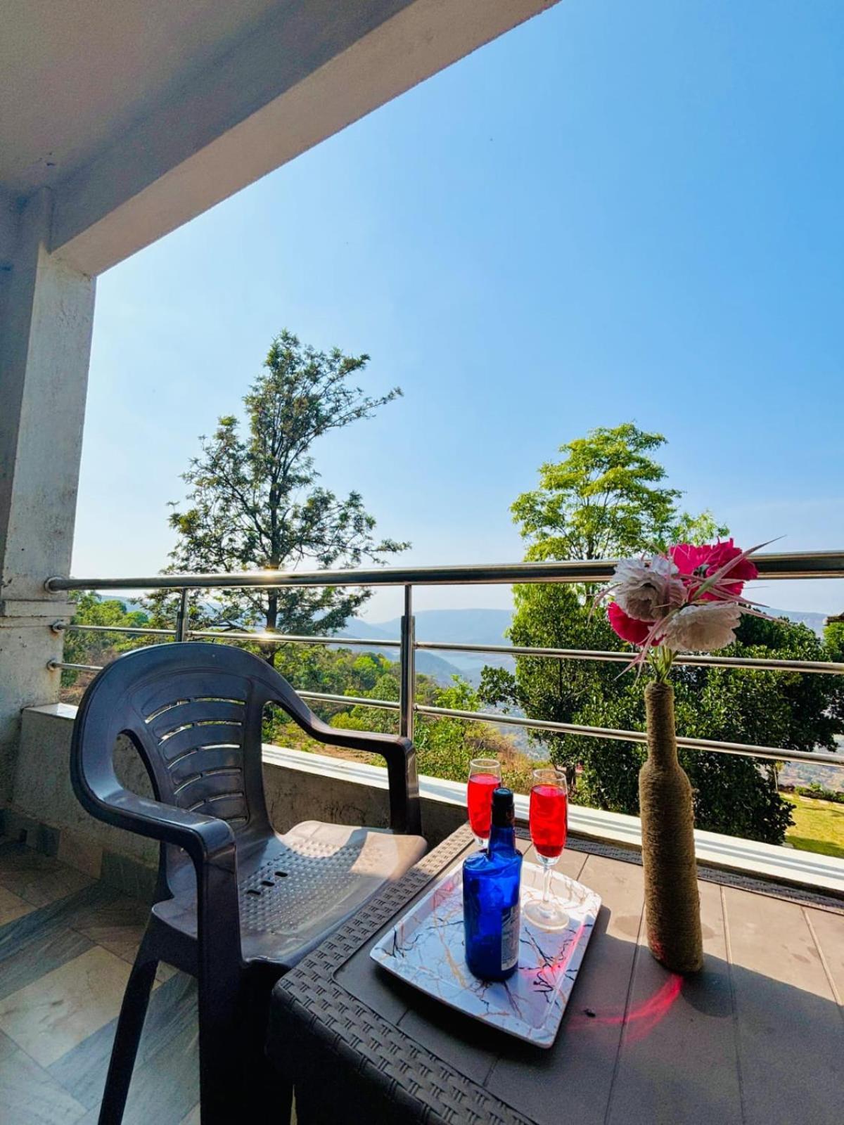 Hotel Oneness Mahableshwar Mahābaleshwar Zewnętrze zdjęcie